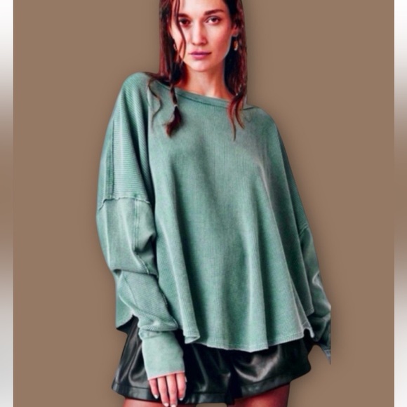 Free People Microphone Drop Thermal - Picture 1 of 4